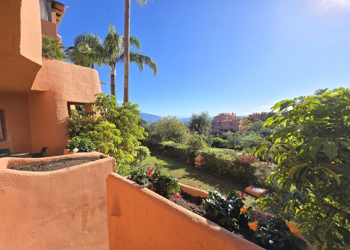 Image No.20-2 Bed Apartment for sale