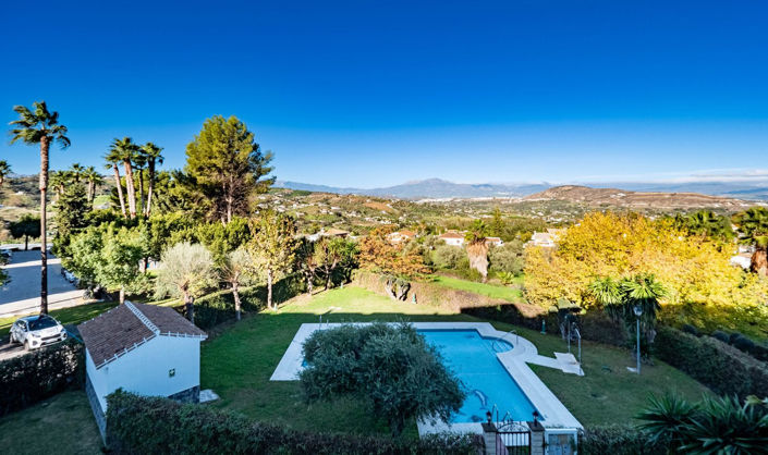 Image No.13-3 Bed Apartment for sale