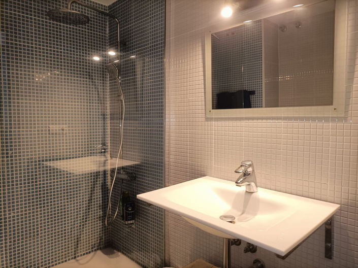 Image No.21-4 Bed Townhouse for sale