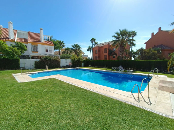 Image No.29-4 Bed Townhouse for sale