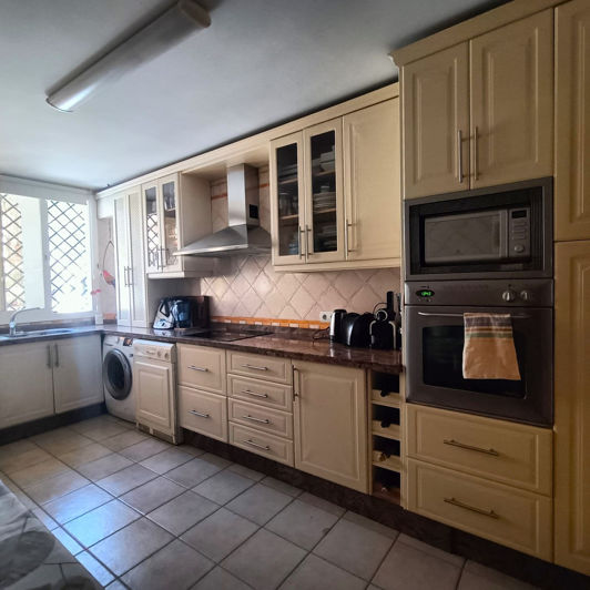 Image No.7-4 Bed Townhouse for sale