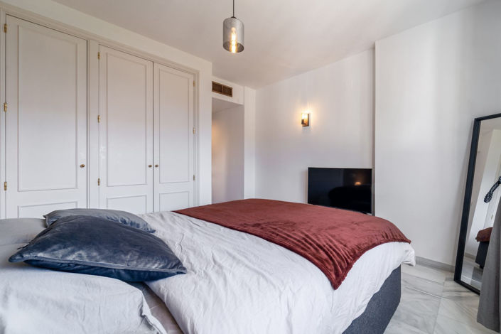 Image No.17-3 Bed Apartment for sale