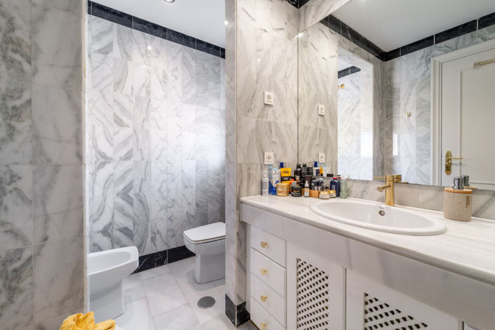 Image No.31-3 Bed Apartment for sale