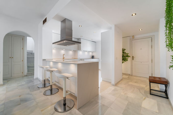 Image No.8-3 Bed Apartment for sale