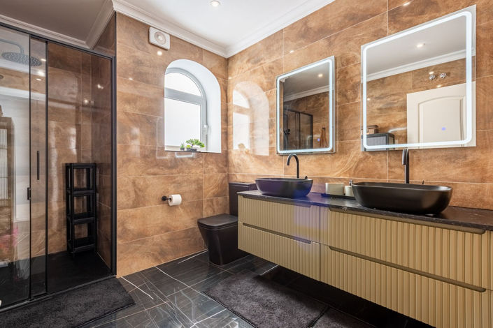 Image No.22-4 Bed Villa for sale