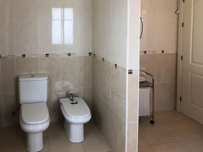 Image No.37-4 Bed Villa for sale