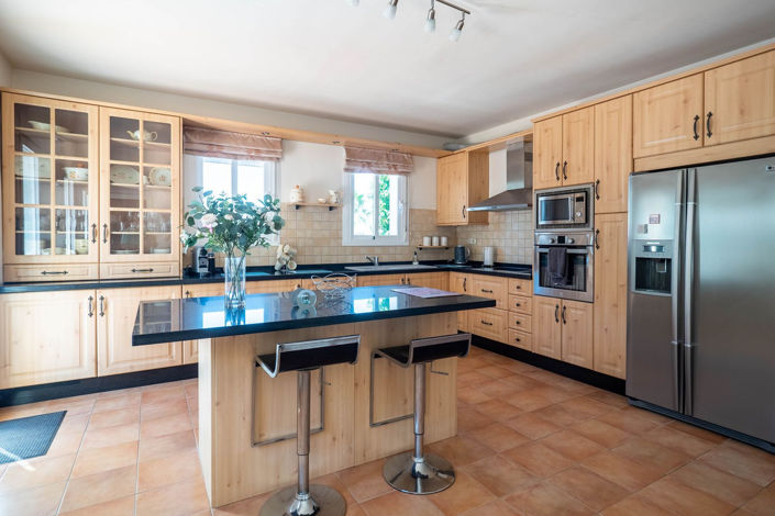 Image No.4-4 Bed Villa for sale