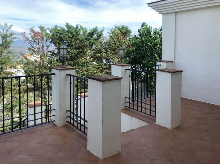 Image No.40-4 Bed Villa for sale