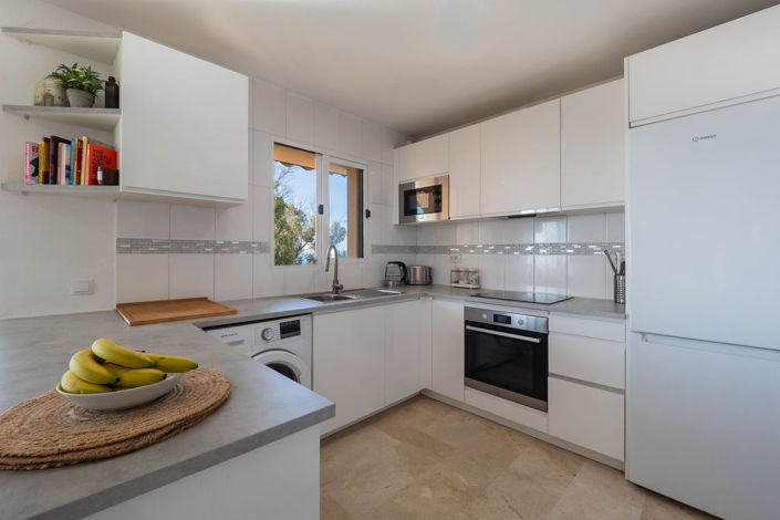 Image No.4-2 Bed Apartment for sale