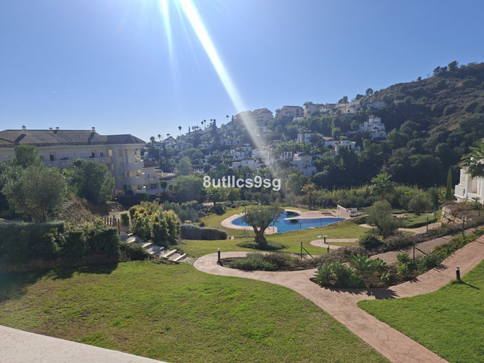 Image No.33-2 Bed Apartment for sale