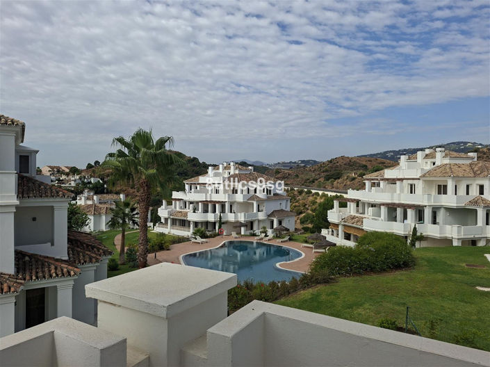 Image No.39-2 Bed Apartment for sale