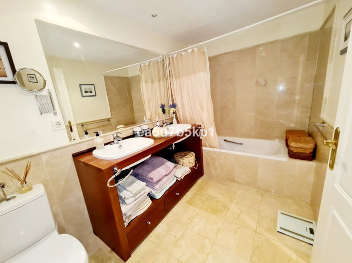 Image No.11-2 Bed Apartment for sale