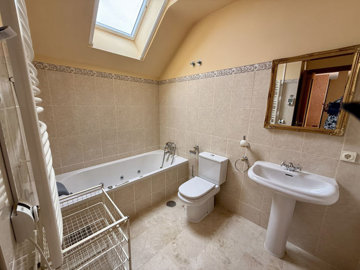 9-467d0cee5b725f3ef65f102a0c2e69c0