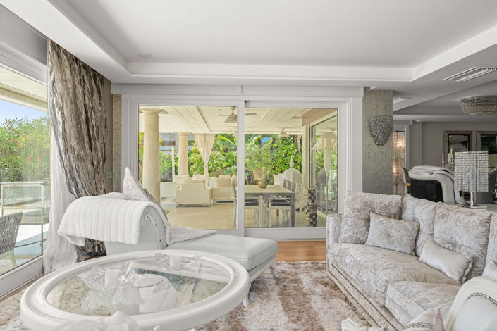 Image No.27-8 Bed Villa for sale