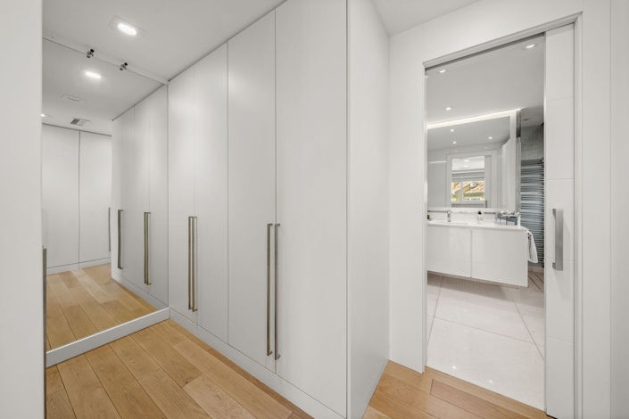 Image No.33-8 Bed Villa for sale