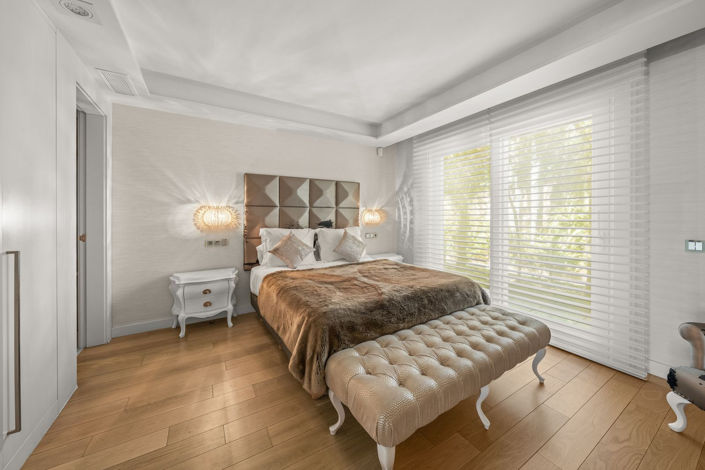 Image No.34-8 Bed Villa for sale