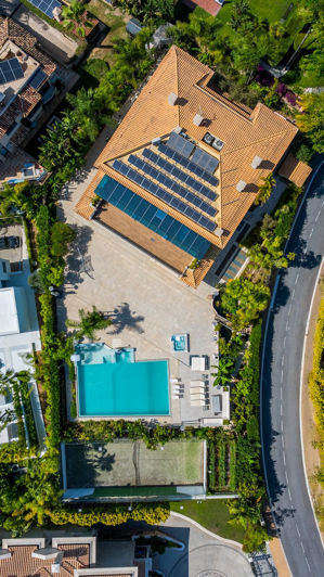 Image No.4-8 Bed Villa for sale