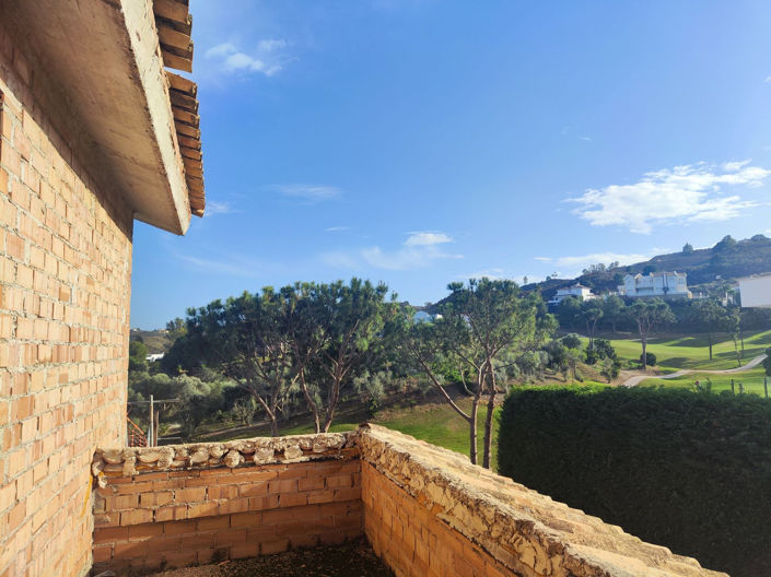 Image No.9-5 Bed Villa for sale