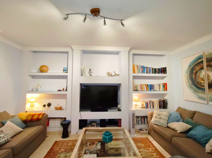 Image No.12-5 Bed Townhouse for sale