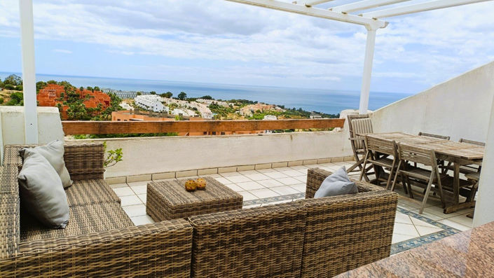 Image No.2-5 Bed Townhouse for sale