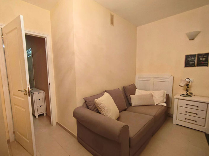 Image No.24-5 Bed Townhouse for sale