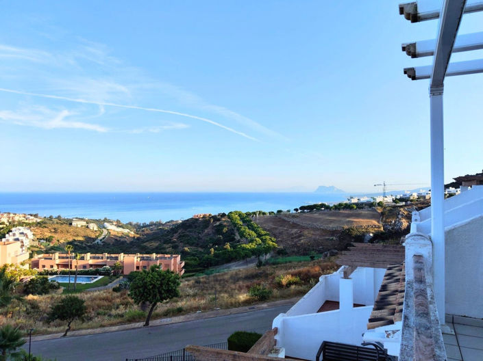 Image No.30-5 Bed Townhouse for sale