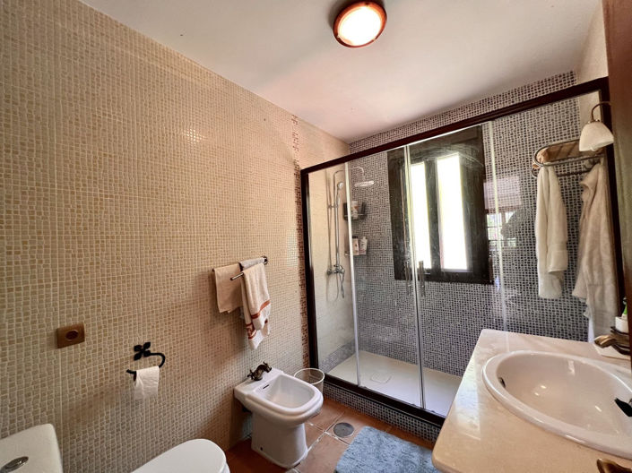 Image No.14-Villa de 2 chambres à vendre à Estepona