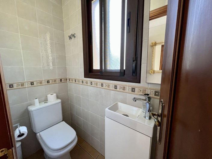 Image No.17-Villa de 2 chambres à vendre à Estepona