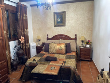 11-20939a0134ad724a8cb2a801094d15a4