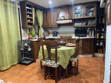 7-aa4cc561180b369757c0bb4af9886cd3