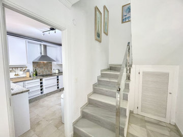 14-d70dc3102c00d7be0e872dfe1c1f86d7