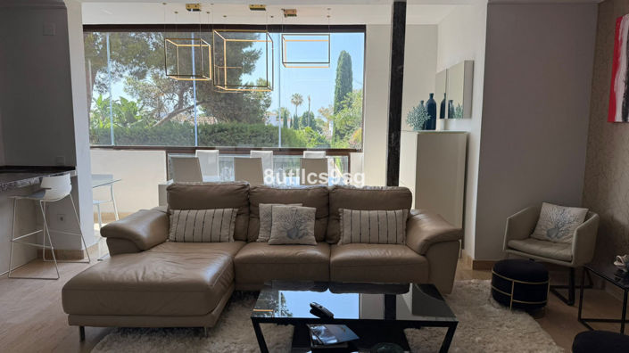 Image No.21-3 Bed Apartment for sale