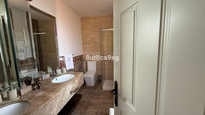 Image No.27-3 Bed Apartment for sale