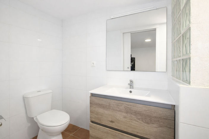 Image No.30-4 Bed Villa for sale