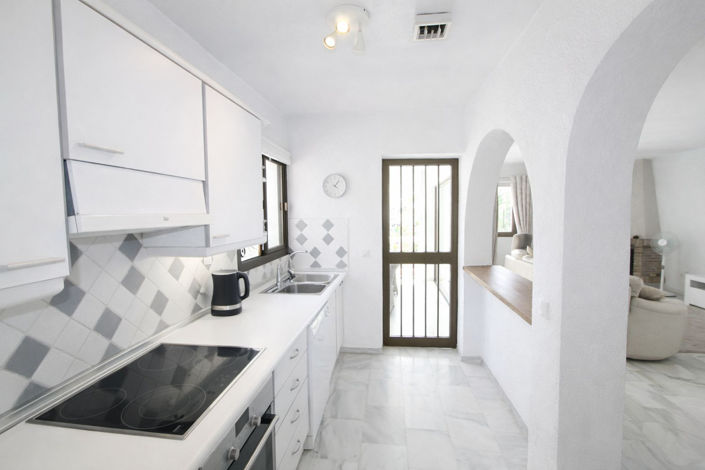 Image No.9-4 Bed Villa for sale