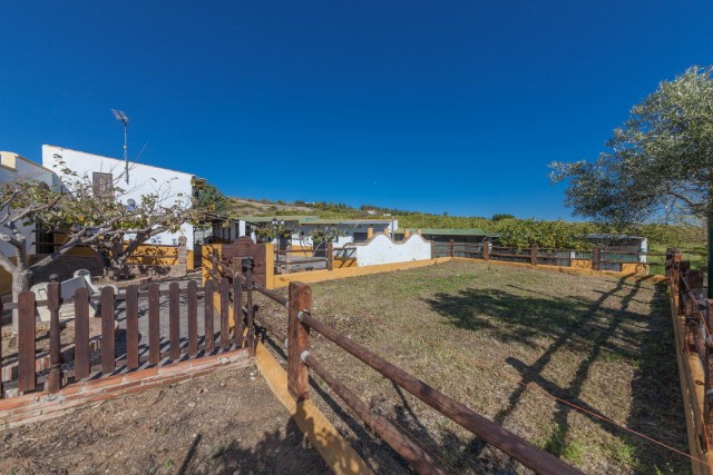 Image No.11-3 Bed Villa for sale