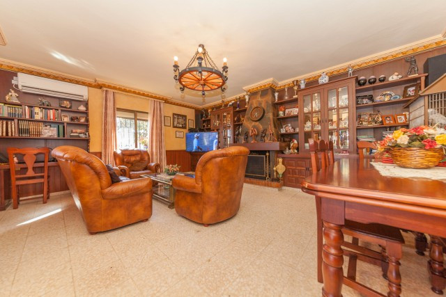 Image No.17-3 Bed Villa for sale