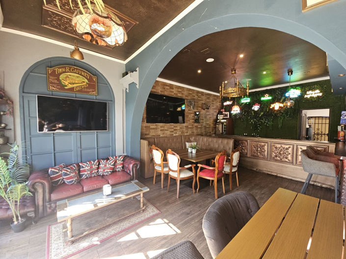 Image No.12-4 Bed Property for sale