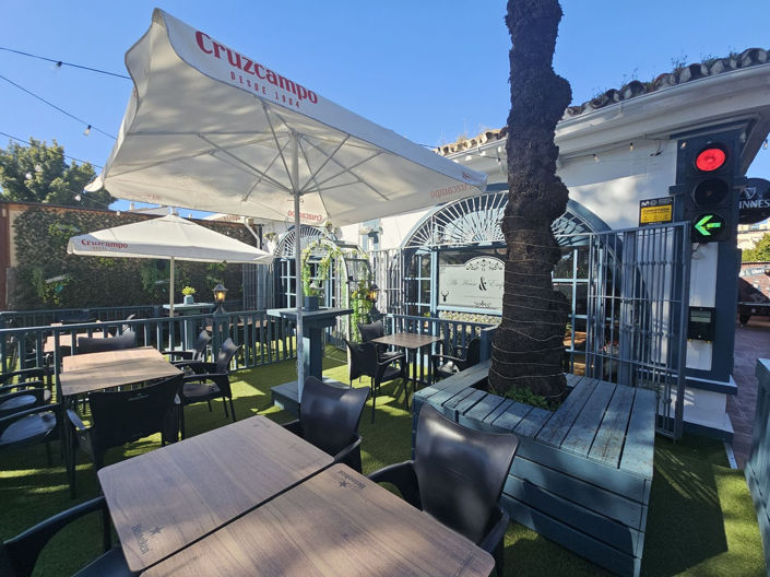 Image No.8-4 Bed Property for sale