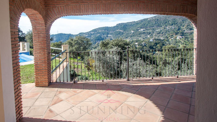 Image No.10-4 Bed Finca for sale