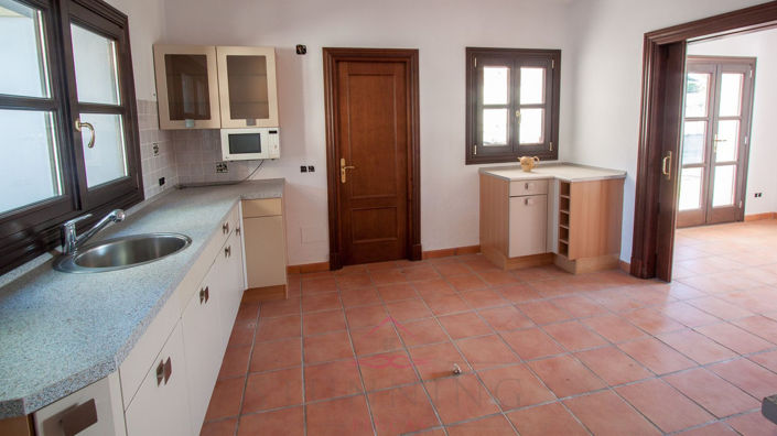 Image No.12-4 Bed Finca for sale