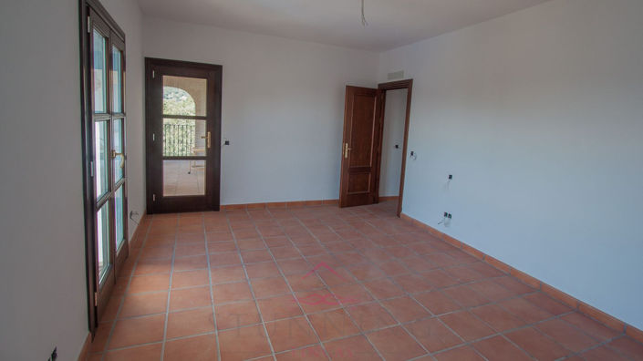 Image No.13-4 Bed Finca for sale