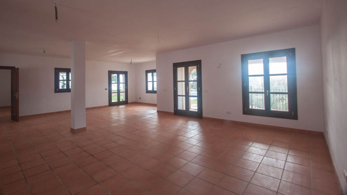 Image No.19-4 Bed Finca for sale