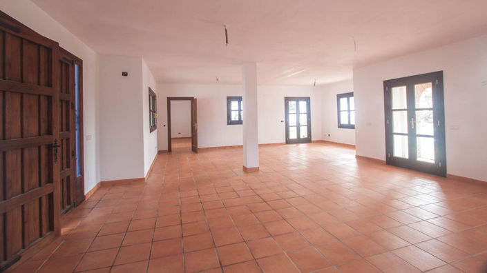 Image No.20-4 Bed Finca for sale