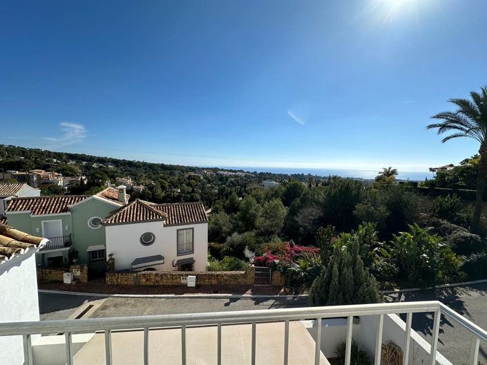 Image No.21-3 Bed Townhouse for sale