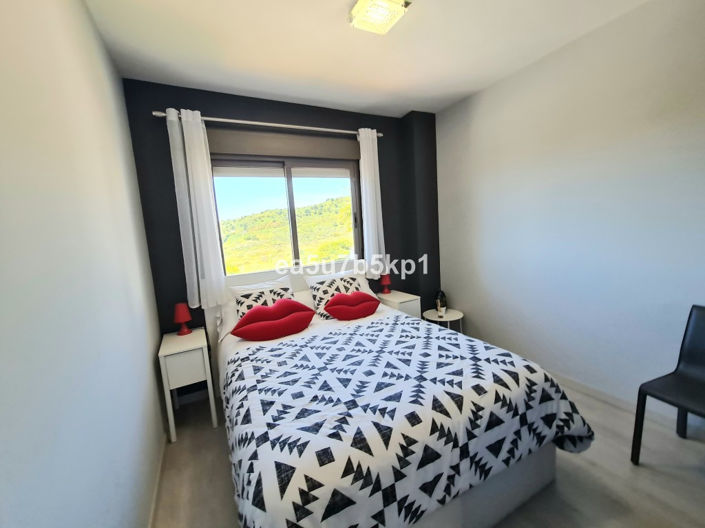 Image No.18-2 Bed Apartment for sale