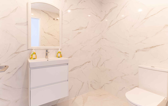 Image No.22-4 Bed Townhouse for sale