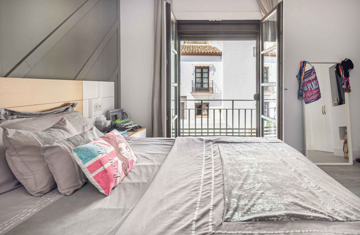 Image No.33-4 Bed Townhouse for sale