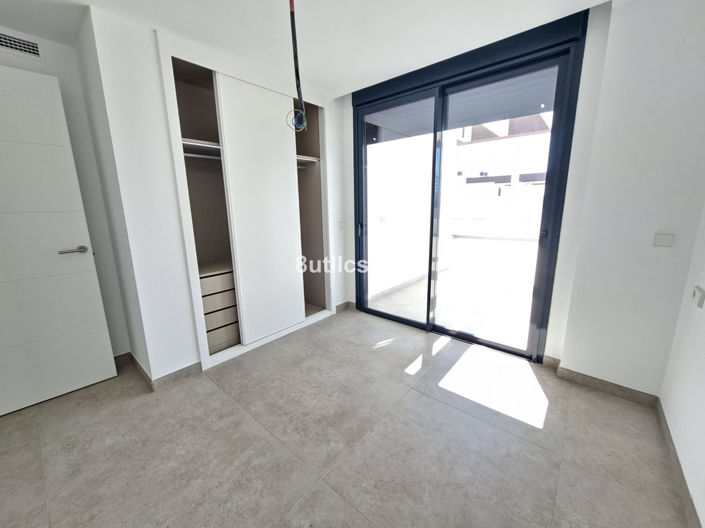 Image No.30-3 Bed Penthouse for sale