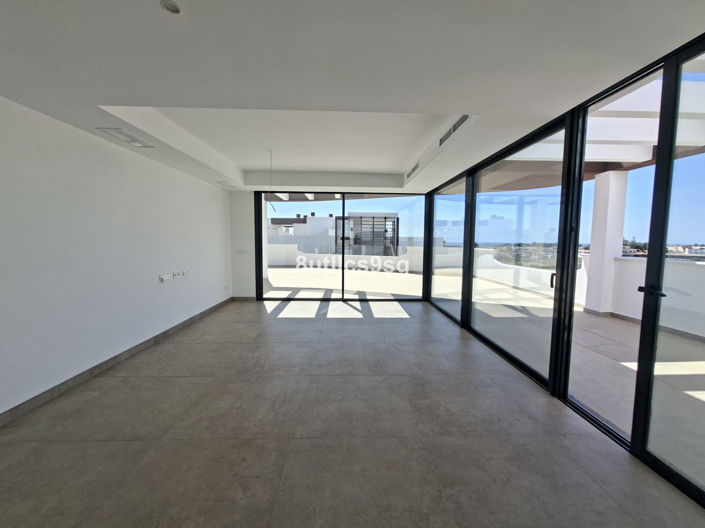 Image No.8-3 Bed Penthouse for sale
